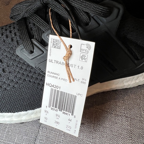 Adidas Ultraboost DNA 1.0 Black White Running Shoe Men's 10 HQ4201 New - Picture 6 of 7